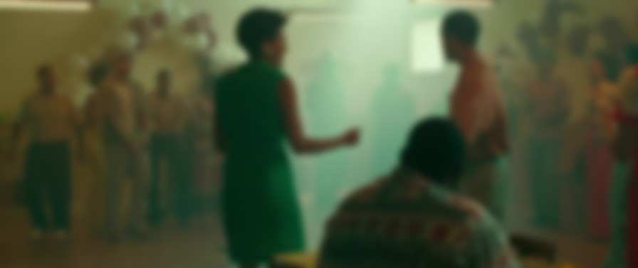 Suprêmes backdrop