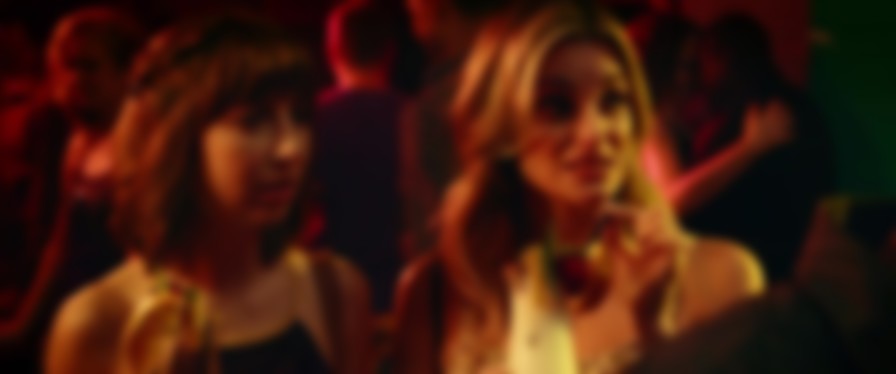 Mr. Right backdrop