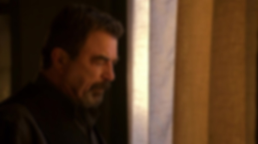 Jesse Stone: Lost in Paradise backdrop