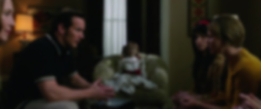 Annabelle Comes Home backdrop